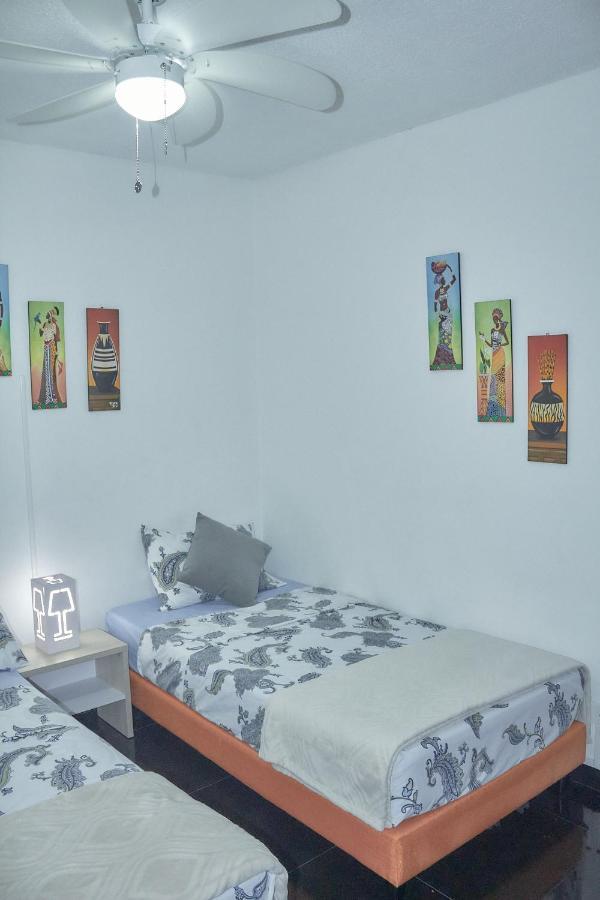 Cozy Apartment Excellent Location, Air Conditioning Кали Экстерьер фото